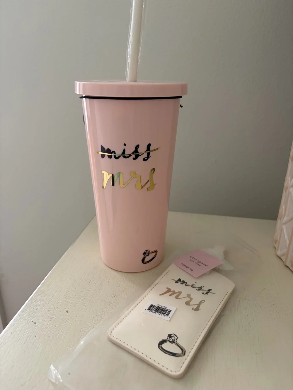 Kate Spade MISS to MRS Tumbler & Luggage Tag - Picture 1 of 5